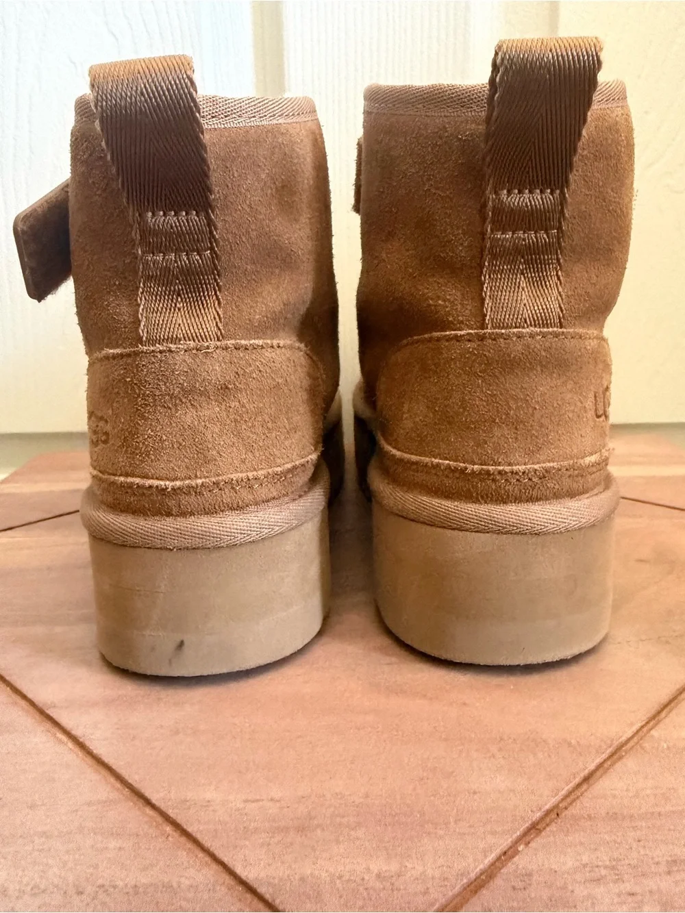 UGG Kids Chestnut Brown Suede Velcro Platform Boot